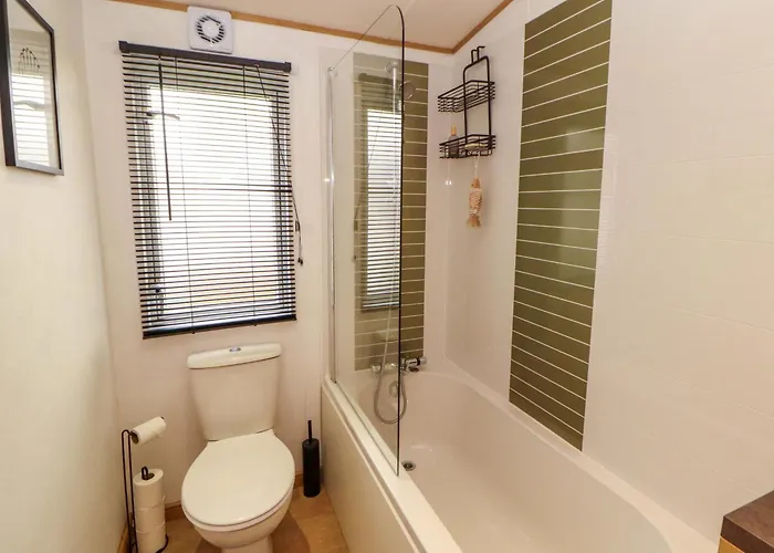 Hedgerow Grange-over-Sands